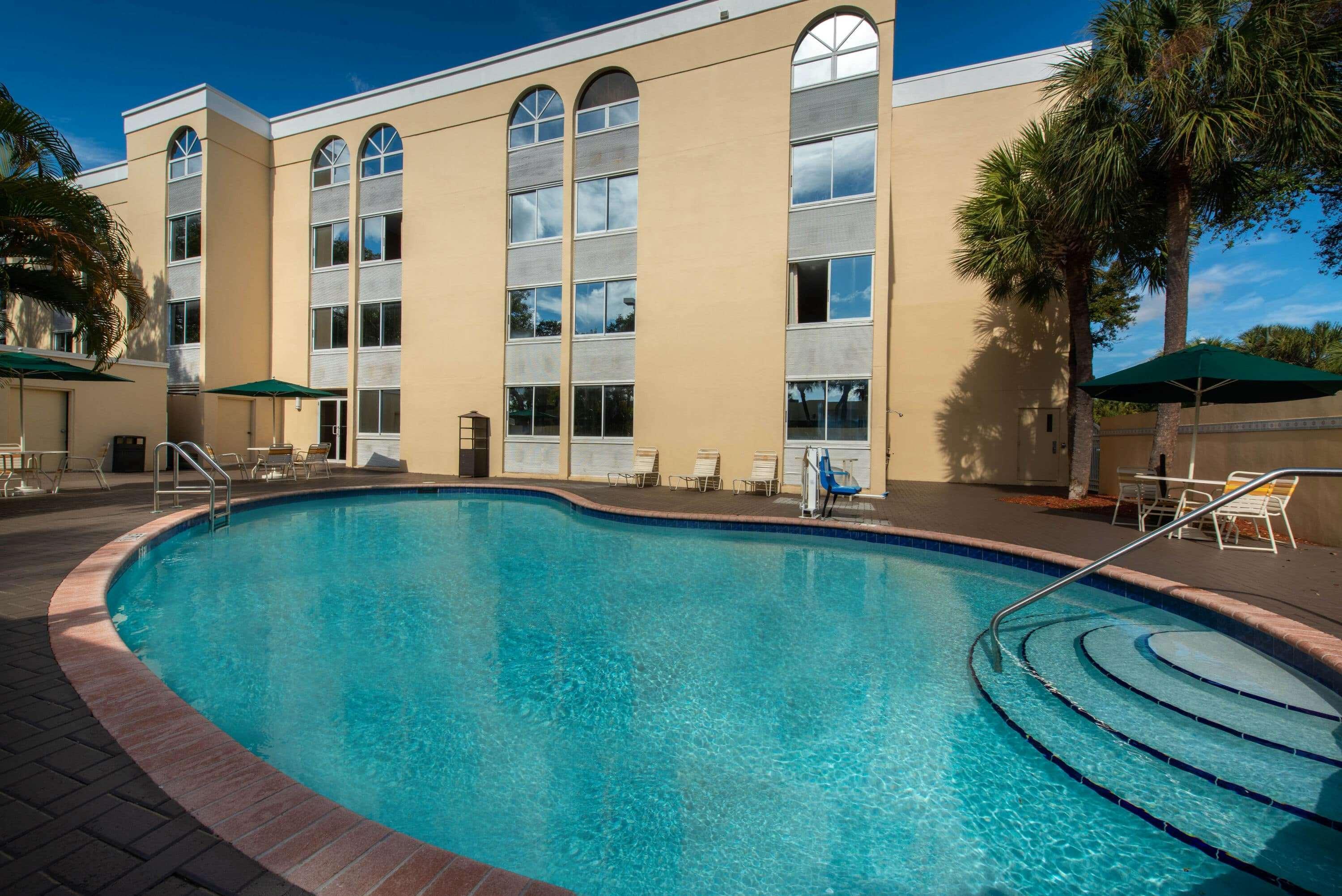La Quinta I-95 Deerfield Beach - Next To The Home Depot & Behind The Wawa Экстерьер фото