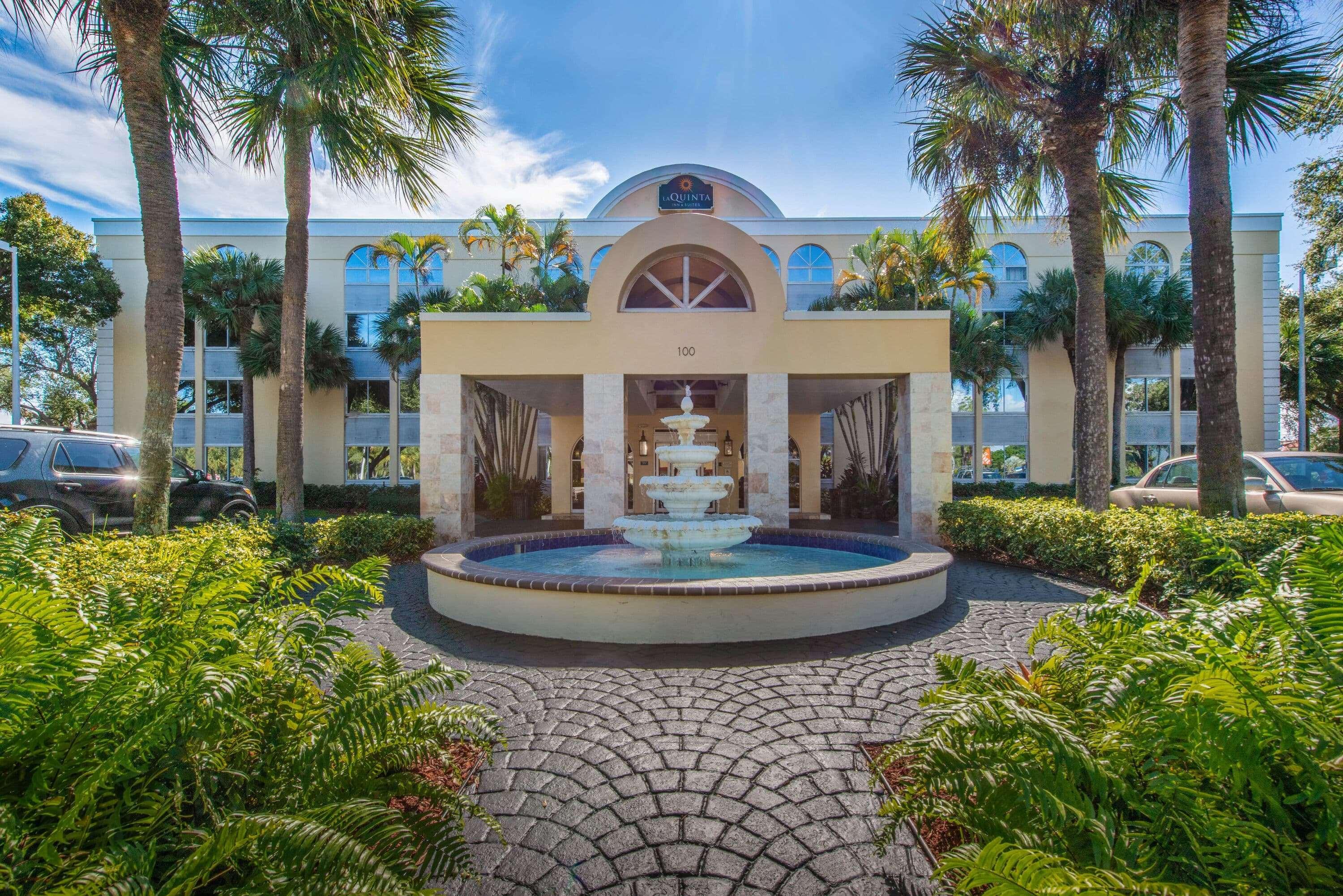 La Quinta I-95 Deerfield Beach - Next To The Home Depot & Behind The Wawa Экстерьер фото